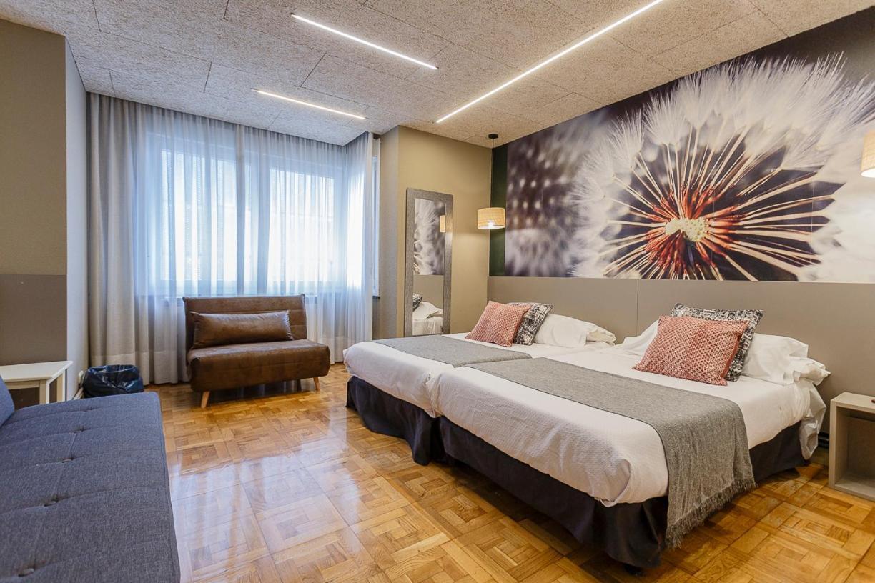 Hostal Rodas פמפלונה מראה חיצוני תמונה