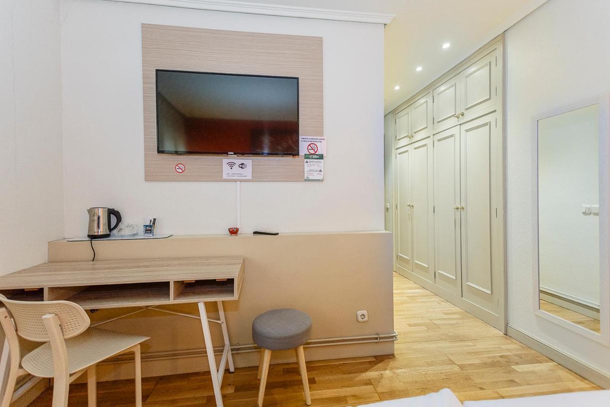 Hostal Rodas פמפלונה מראה חיצוני תמונה